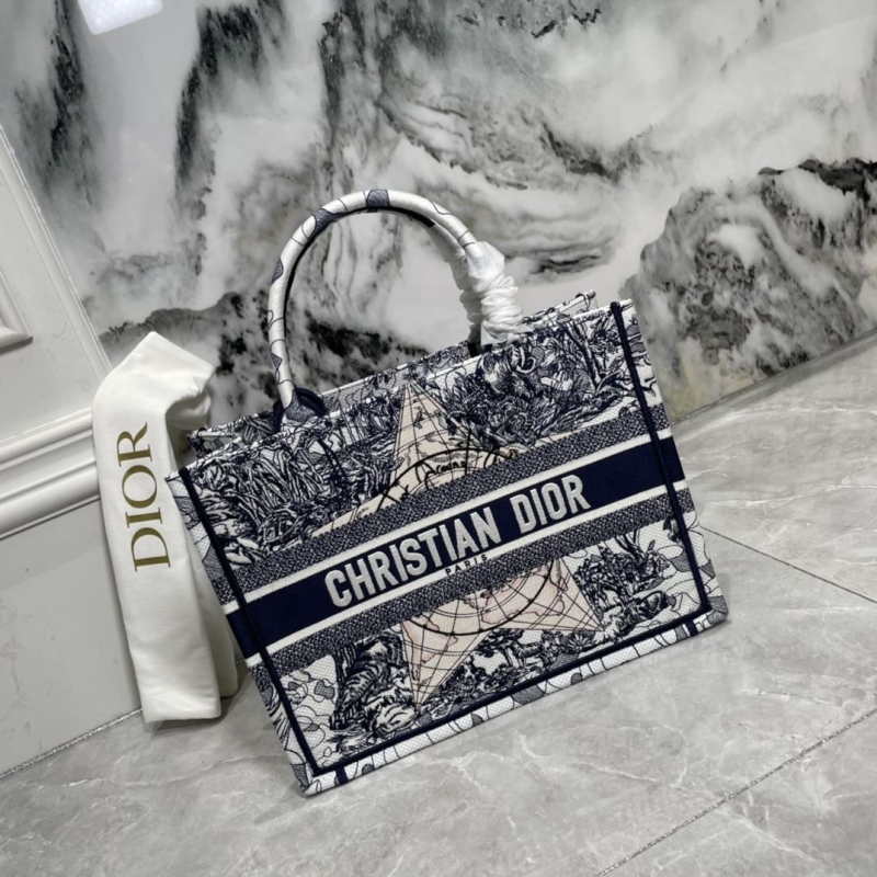 Dior Shopping Bags